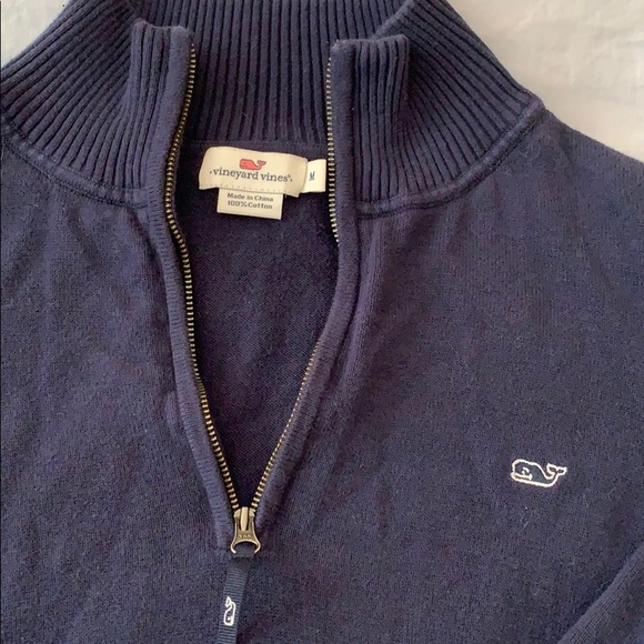 Vineyard Vines sweater - Picture 2 of 2